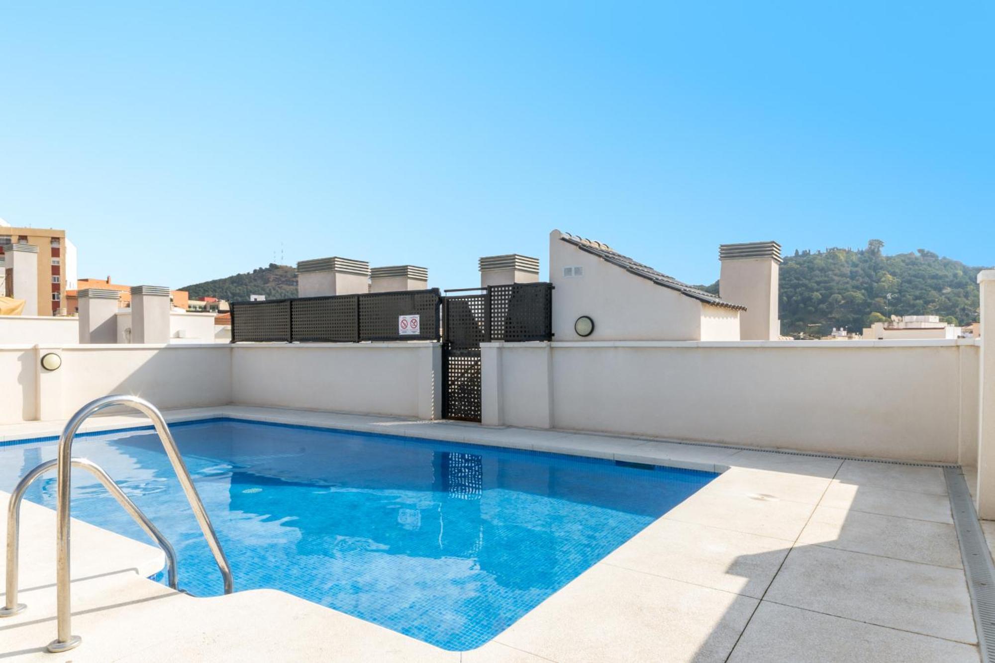 -Malagasunapts-City Centre Terrace Pool Parking ภายนอก รูปภาพ