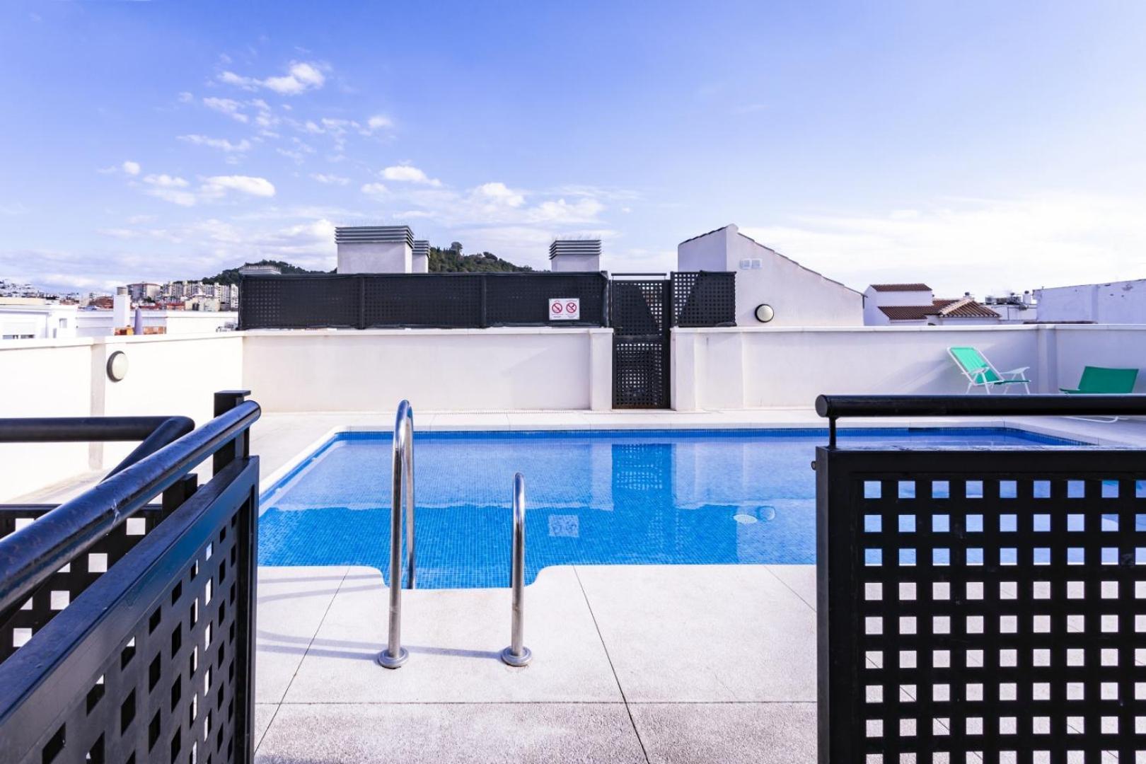 -Malagasunapts-City Centre Terrace Pool Parking ภายนอก รูปภาพ