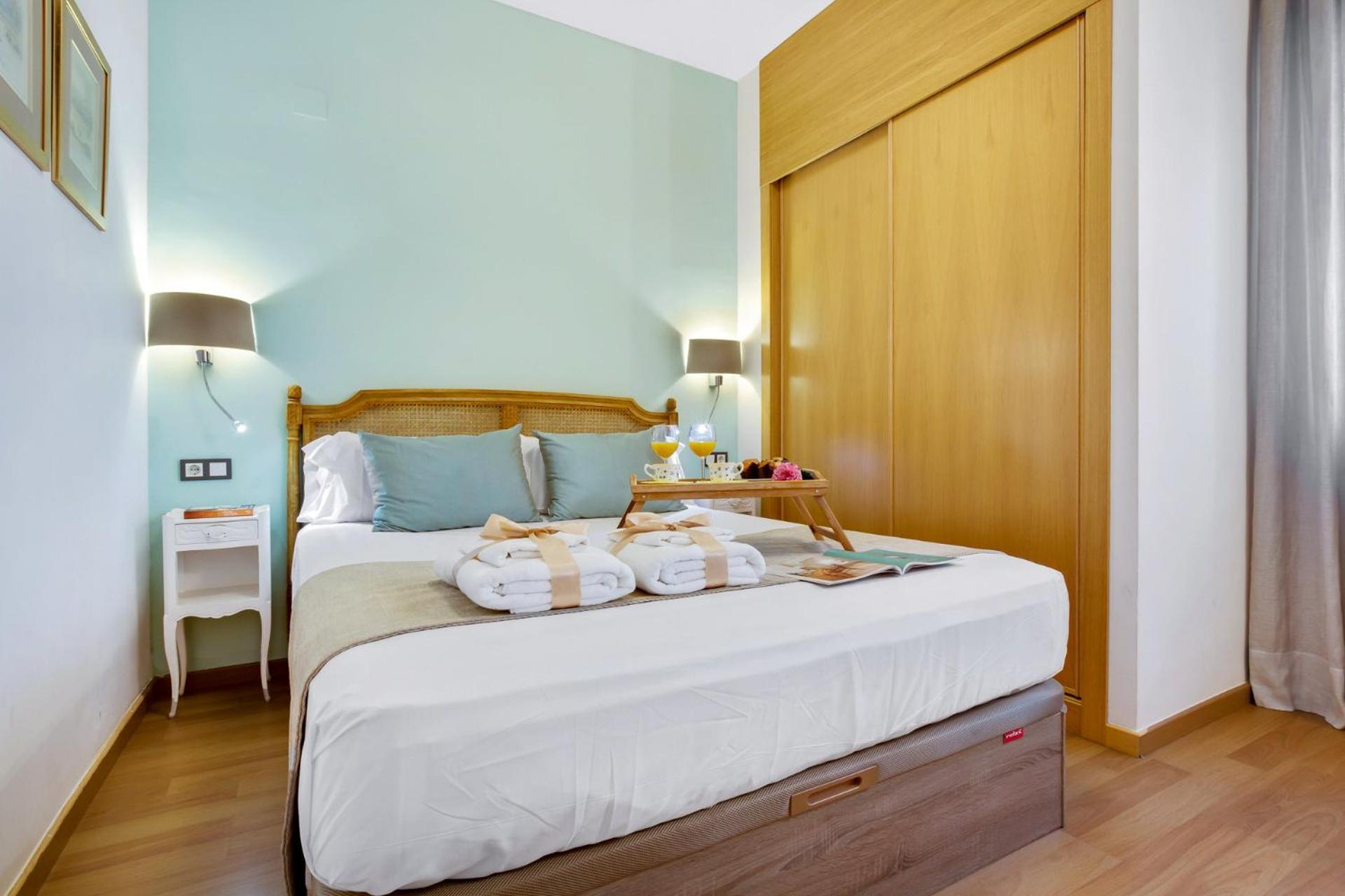 -Malagasunapts-City Centre Terrace Pool Parking ภายนอก รูปภาพ